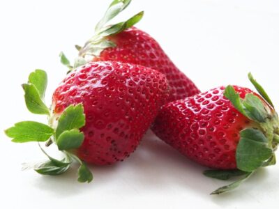 threeStrawberries